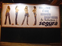 2009 - Segura Jeans - Girls wearing jeans only!