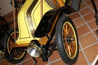 1911 - Renault AX