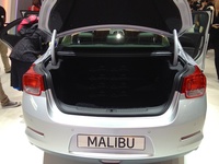 Chevrolet Malibu LTZ - open trunk