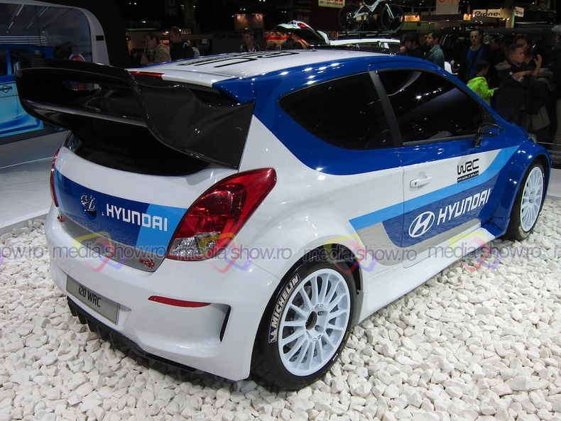 Hyundai I20 WRC - rear angle view