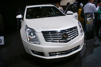 2014 Cadillac SRX 3.6 AWD AT Sport Luxury - frontal view