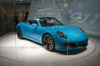 2016 Porsche 911 Carrera S Convertible Blue