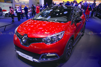 2016 Renault Captur - Frontal View